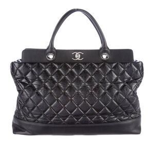 Chanel BCC Tote Like new